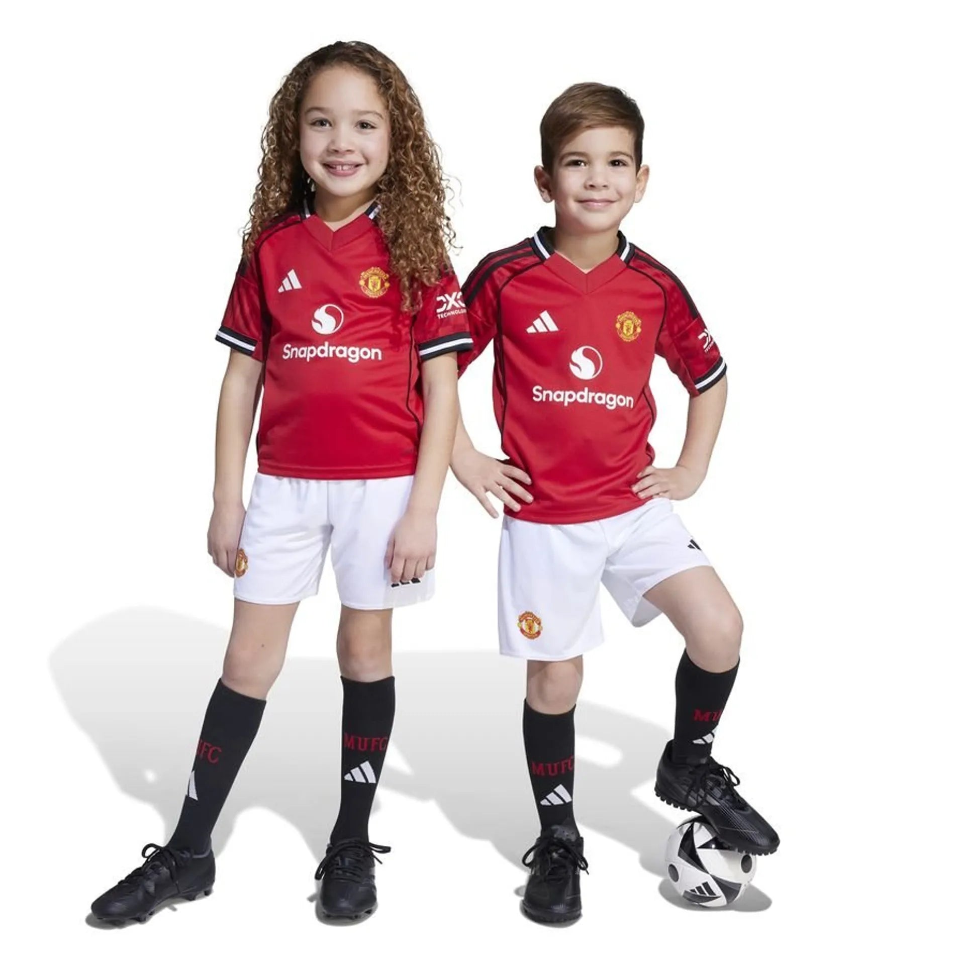 Kit MUnited Domicile 25/26